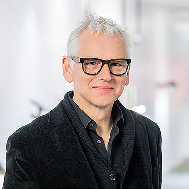 Prof. Danny Venlet